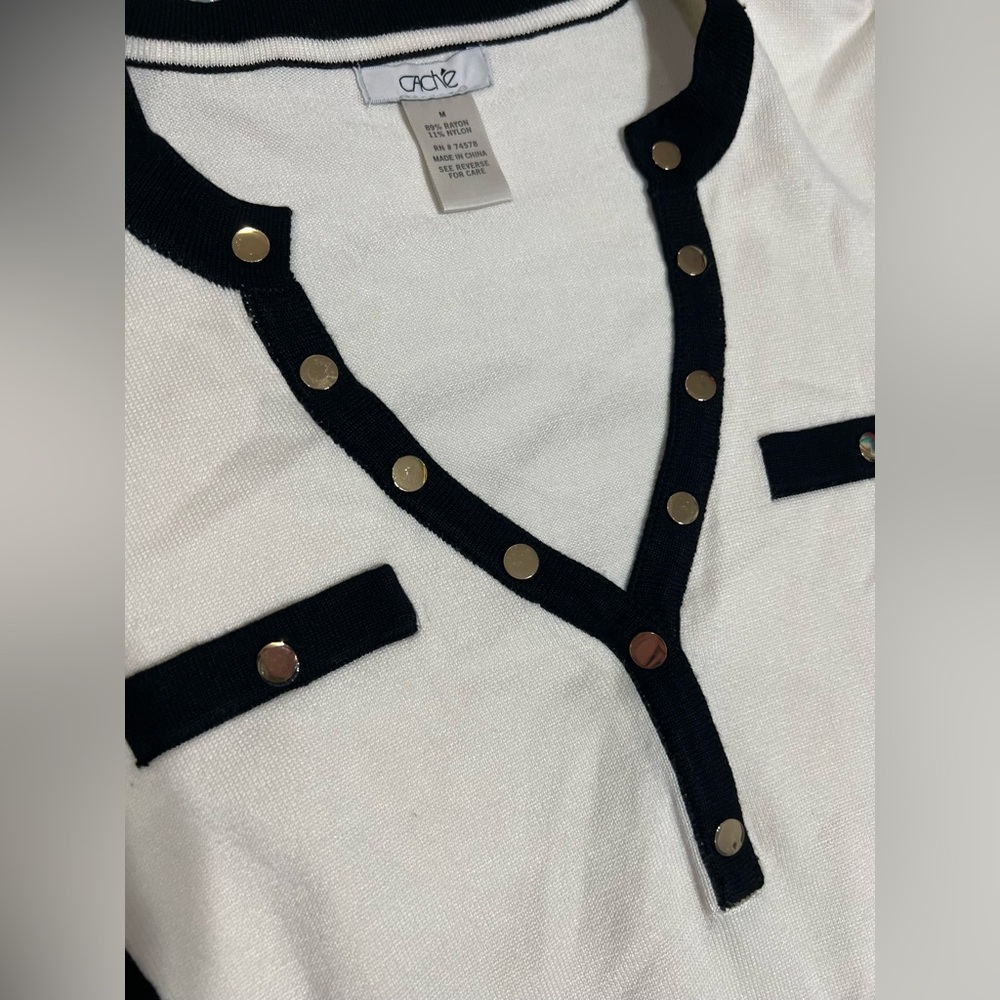 Cache Black and White Button-Accent sweater Blouse - Picture 2 of 3